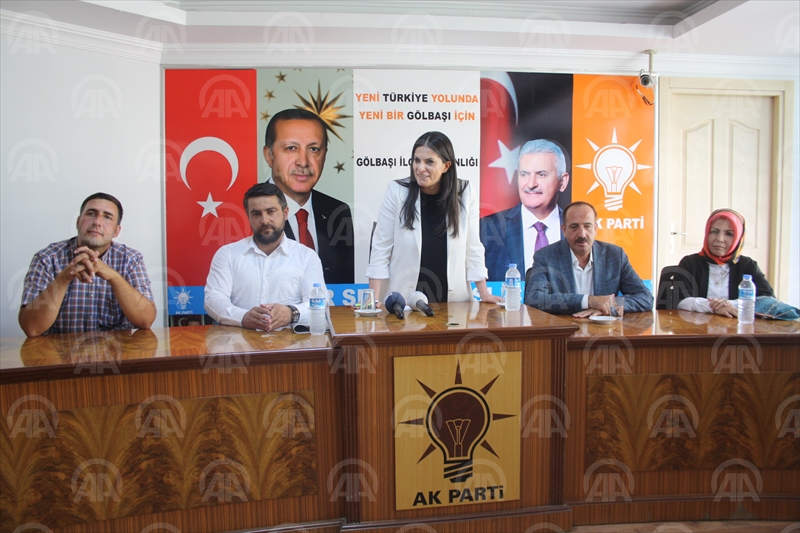 Sarıeroğlu'ndan AK Parti Gölbaşı İlçe Teşkilatı'na ziyaret