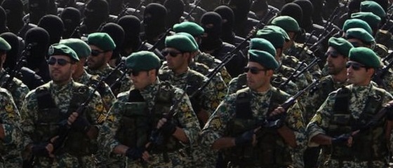 İran: İsrail'i yerle bir edeceğiz!