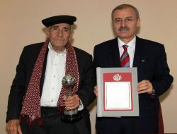 Türkiye'de Köy Çalgıcı, Dünyada Yaşayan İnsan Hazinesi Olarak Görülüyor