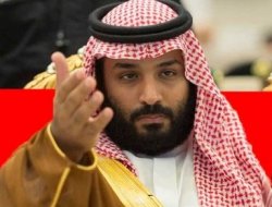 Suudi Arabistan'da veliaht prens operasyonu mu?