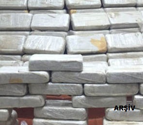 Gürbulak'ta 98 kilogram eroin ele geçirildi
