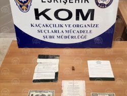 Eskişehir'de 1 milyon dolarlık 2 banknot ele geçirildi