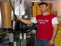 İngiltere'de Yaşayan Urfalı Genç Bilinmeyen Bir Nedenle İntihar Etti