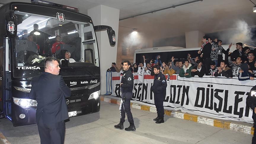 Beşiktaş kafilesi Konya'da..