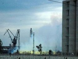 İskenderun Limanındaki Yangın Korkuttu