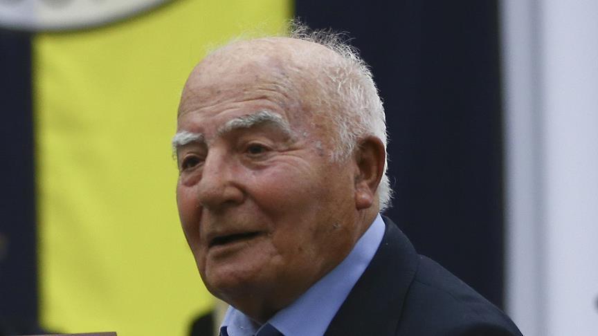 Eski milli futbolcu Halit Deringör vefat etti!