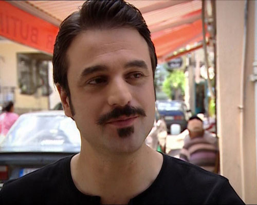 UFUK ÖZKAN'DAN MANKEN-OYUNCULARA DESTEK