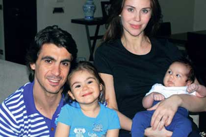 DEMET ŞENER: İREM BABASINA AŞIK