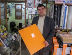 Oflu Elektrik Ustası, Karbon Filminden Ayak Isıtıcısı Üretti