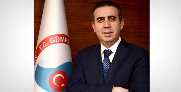 Gümrük ve Ticaret Bakanlığı özel kalem müdürü istifa etti!