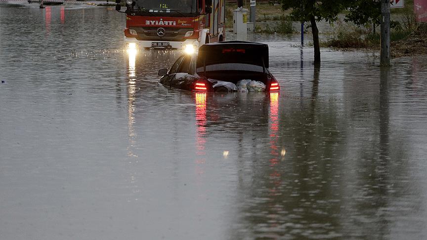 Ankara'da sele kapılan kadın hayatını kaybetti!