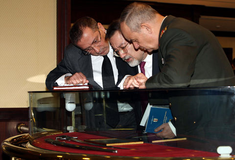 Başbuğ: "Böyle rezillik olur mu?"