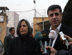 Bdp Eşbaşkanları, KCK Tutuklularını Cezaevinde Ziyaret Etti!