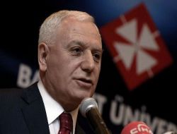 Üniversitesi elden gidiyor!!