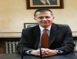 Saü Rektörü Durman: Öğretim Üyeleri Öğrencilerle Yüz Göz Olmuş, Öğrenciler Taraflara Ayrılmış