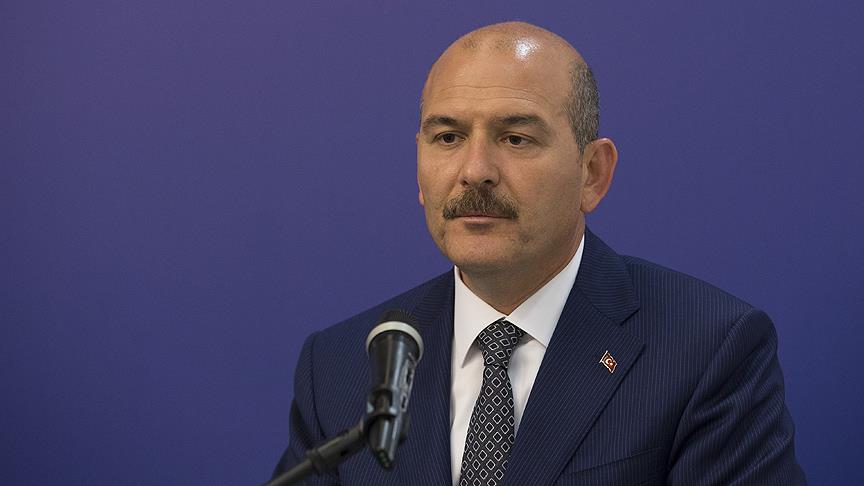 Soylu: Uyuşturucuyla yanınıza yanaşmaya çalışanlarla sakın konuşmayın