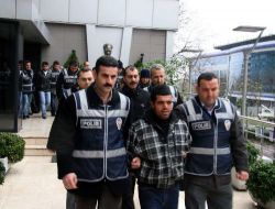 Teröristbaşı İçin Slogan Atan 8 Kişinin Toplam 128 Yıl Hapsi İsteniyor!