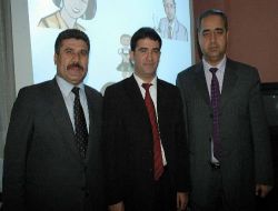 Kırıkhanlılar Dayanışma Derneği Veliler İçin Eğitim Semineri Düzenledi