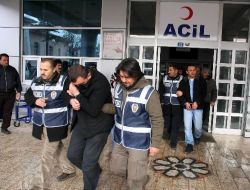 Camilerdeki Bağış Paralarını Bile Çalmışlar