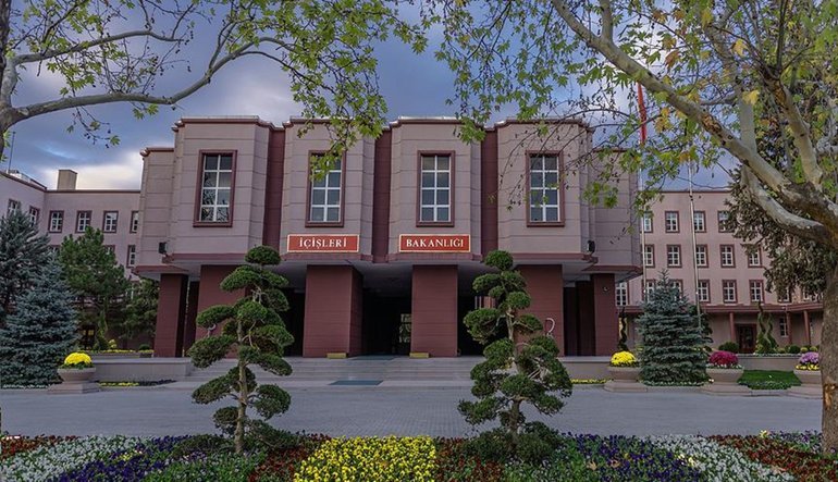 İçişleri Bakanlığı vatandaşların memnuniyetini ölçecek!