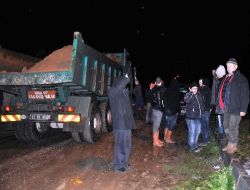 Tunca Nehri'nin Toprak Setleri Patladı Köy Evleri Sular Altında Kaldı