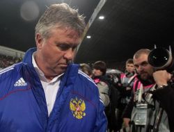 Rusya, Hiddink'i Gönderdi