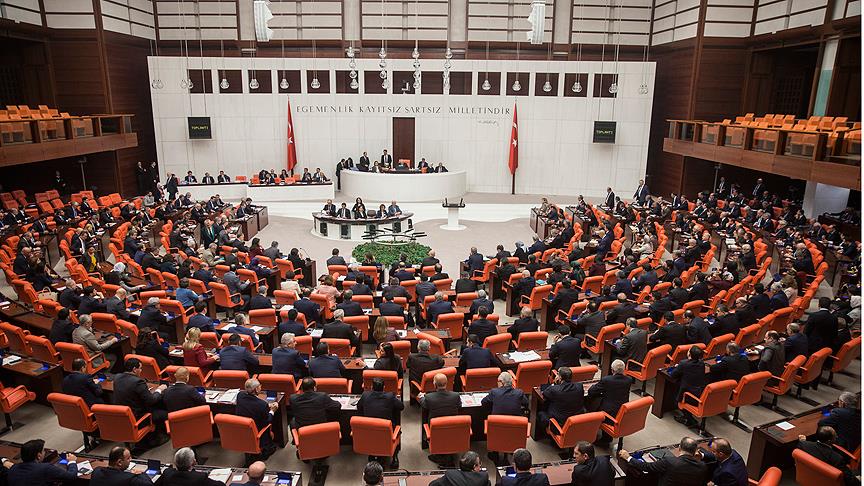 Afganistan tezkeresi 2 yıl daha uzatıldı