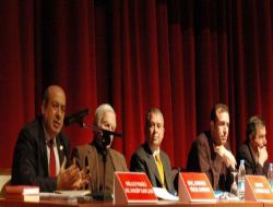 "1982 Anayasası Topluma Giydirilmiş Deli Gömleğidir"