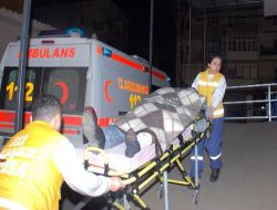 Göztepeli Taraftarlarla Büfeci Kavgasında 1'i Polis 4 Kişi Yaralandı (2)