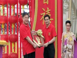 Çinlilerin Yeni Yılı Tayland'da Da Kutlandı