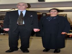 Sevgililer Günü'nde Huzurevinde Evlendiler