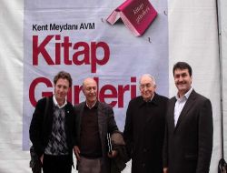 Hilmi Yavuz Osmangazi Standında