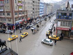 Hakkari'de Hayat Normale Döndü