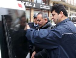 Evli Kadına Kiralık Ev Gösterdiği Sırada Tacizde Bulunduğu İddia Edilen Emlakçı Tutuklandı