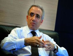 Eski Tmsf Başkanı Ertürk, Gül'ün Ekonomi Danışmanı Oldu!