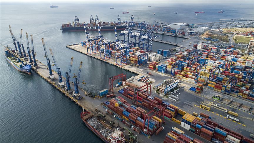 İhracatın 3'te 2'si 'gemi'lerle yapıldı!