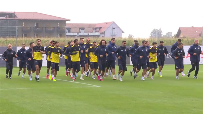 Fenerbahçe'nin Avusturya kampı başladı!