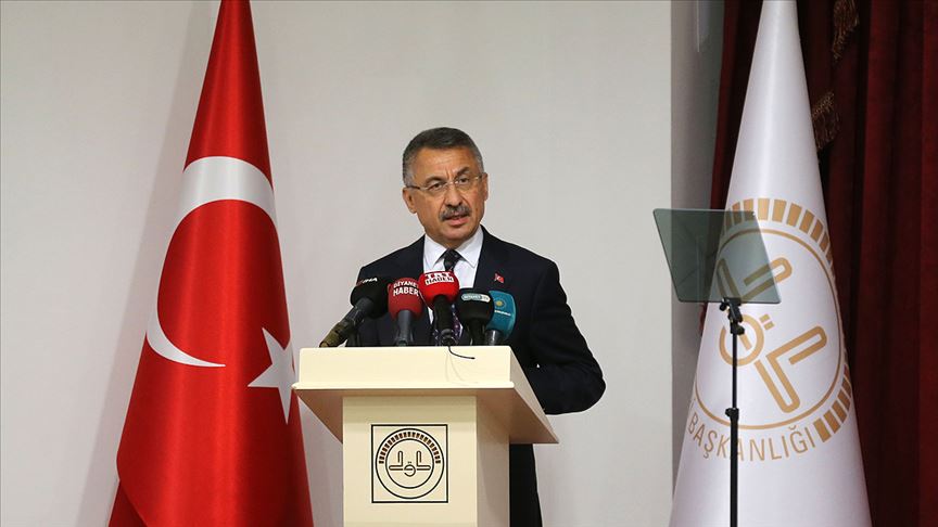 Oktay: Diyarbakır'daki annelerin direnişi terör ve çatışma isteyenlere karşı en onurlu duruştur