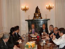 Türkiye ve Yunanistan, 'Ekonomi Ve Ticari Komite' Kurulması Konusunda Mutabakat Sağladı