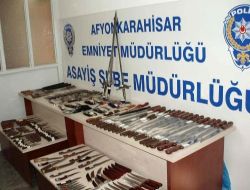 Afyonkarahisar'da Kesici Ve Delici Alet Üretenlere Operasyon Düzenlendi