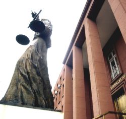 Hsyk Yeni Savcı Arayışında..