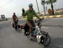 Alman Çifti Barışa Pedal Çeviriyor