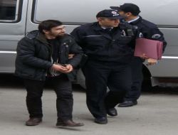 Kandırdığı Vatandaşların Telefonlarını Çalan Zanlı Tutuklandı