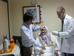 Beynindeki Tümör, Burnundan Girilerek Alındı