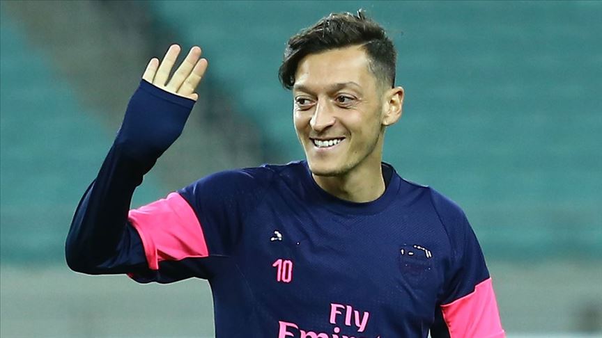 Ünlü Futbolcu Mesut Özil baba oldu!