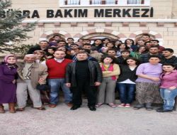 Üniversite Öğrencilerinden Engellilere Ziyaret