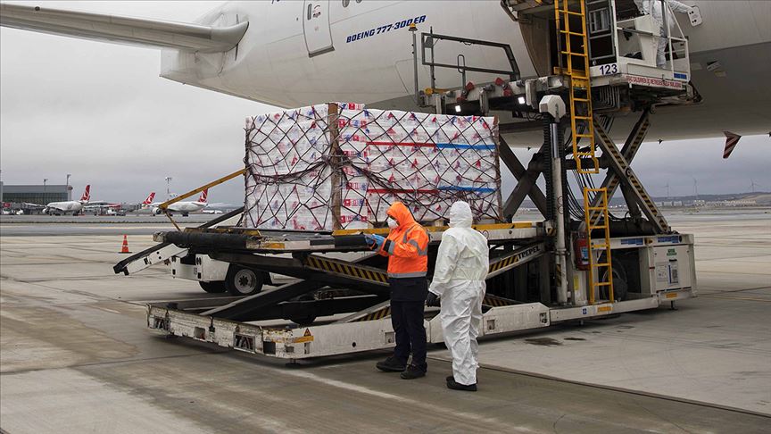 Sağlık Bakanlığı'ndan yurt dışı kargo uçuşlarına yönelik tedbirlere 'Kovid-19' güncellemesi