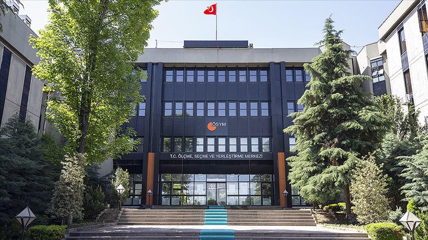 ÖSYM sınavların başvuru ve sonuç açıklama tarihlerini güncelledi