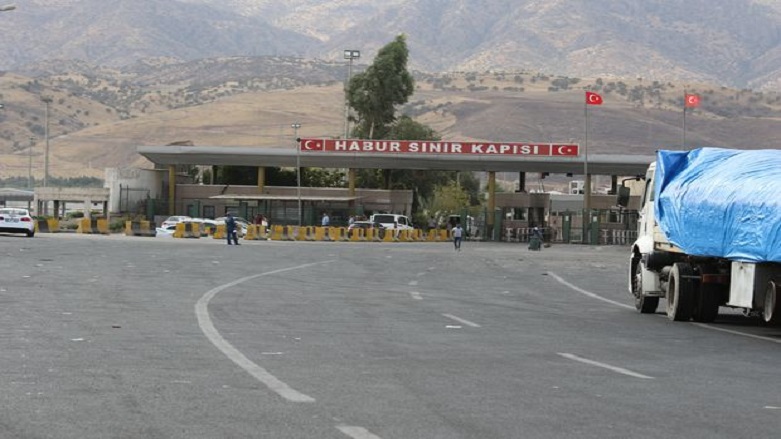 Bakan Pekcan: Habur ve Gürbulak kapıları açıldı