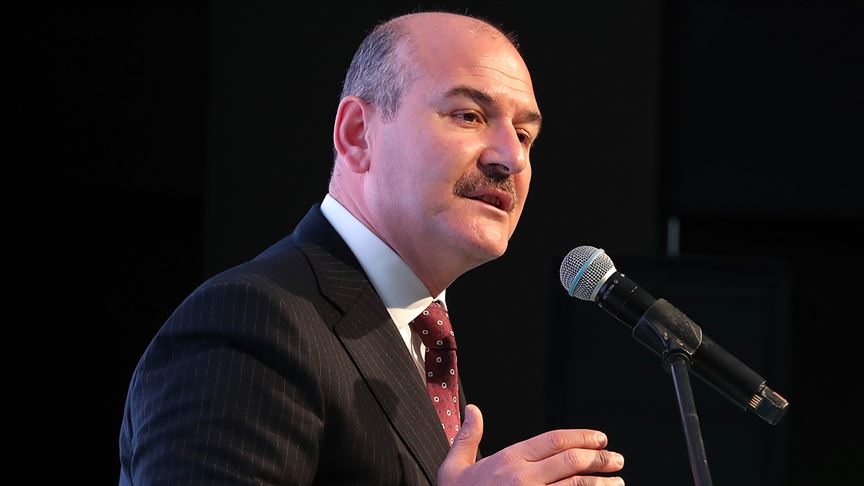 İçişleri Bakanı Soylu: Çipli kimlik kartına ehliyeti de yükleyeceğiz